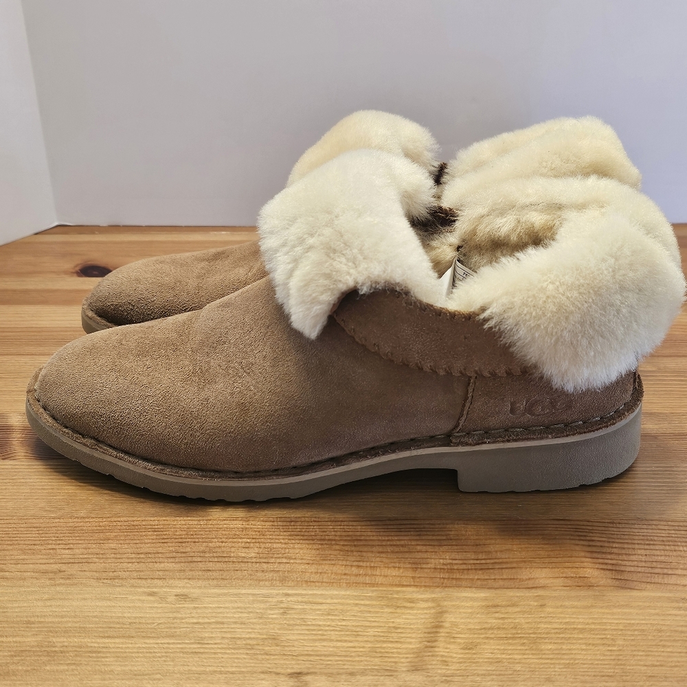 SOLD UGG Mckay Chestnut Suede Sheepskin Ankle Boots Booties Size US 10 Women